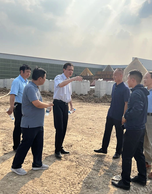 c02