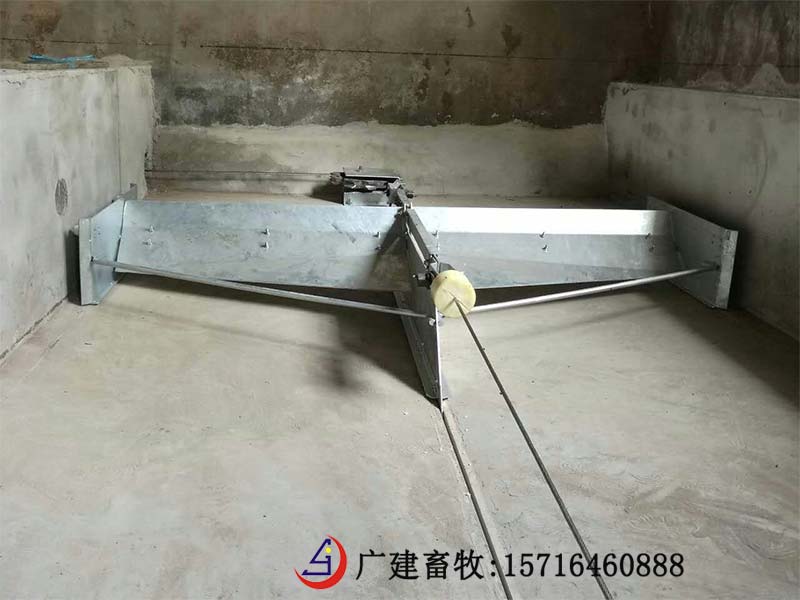 Stainless steel manure scraper