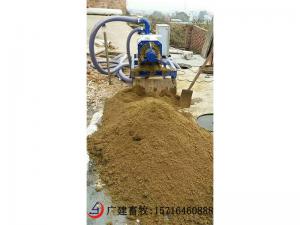 Screw extrusion solid liquid separator